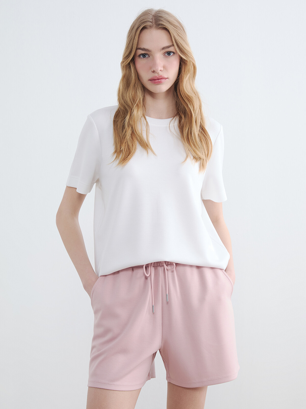 XSIDE Crew Neck Soft Touch Women's T-shirt - S6N844Z8-Q6K | LC Waikiki