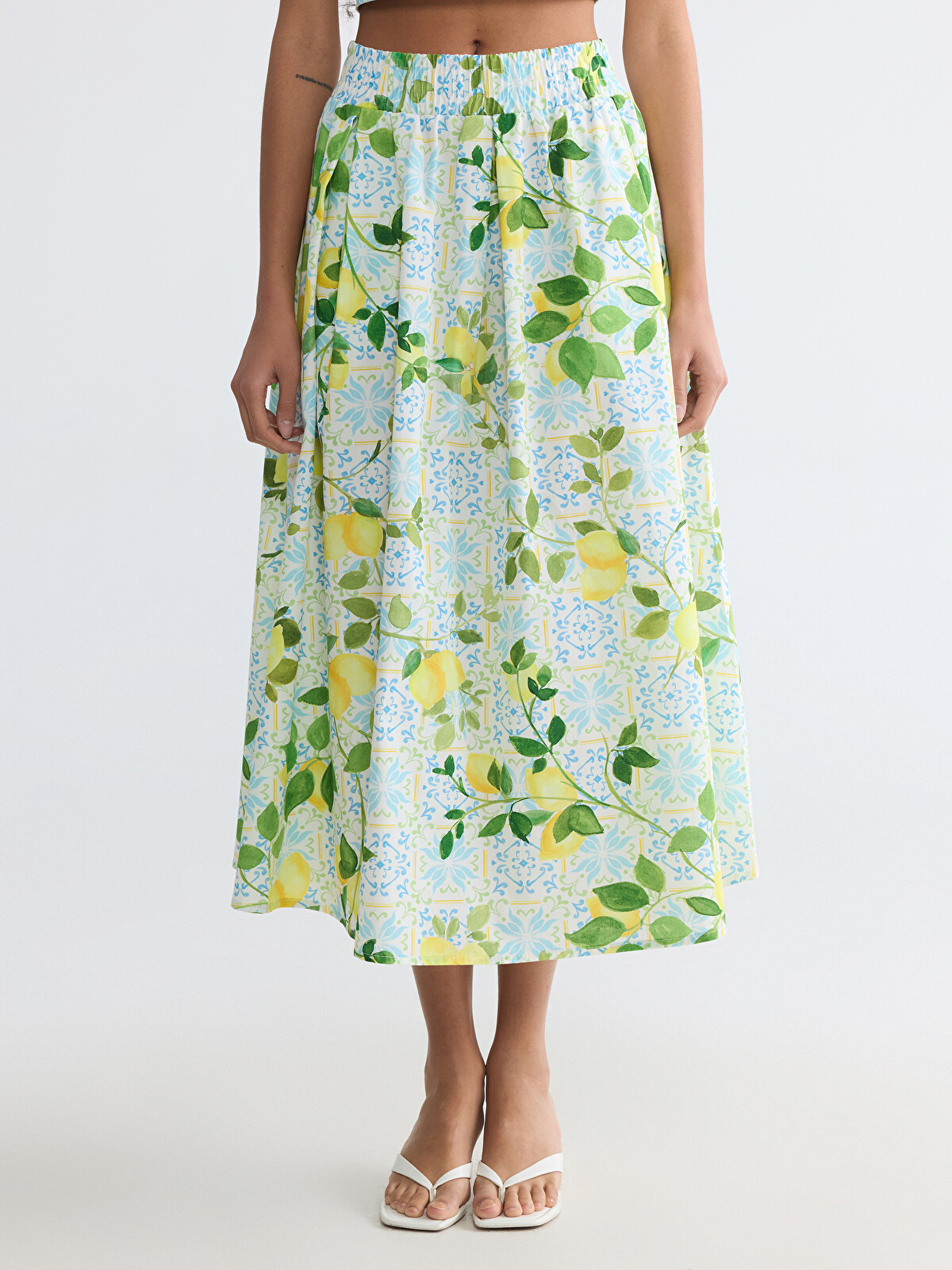 XSIDE Elastic Waist Poplin Flared Skirt - S6N847Z8-LRL | LC Waikiki