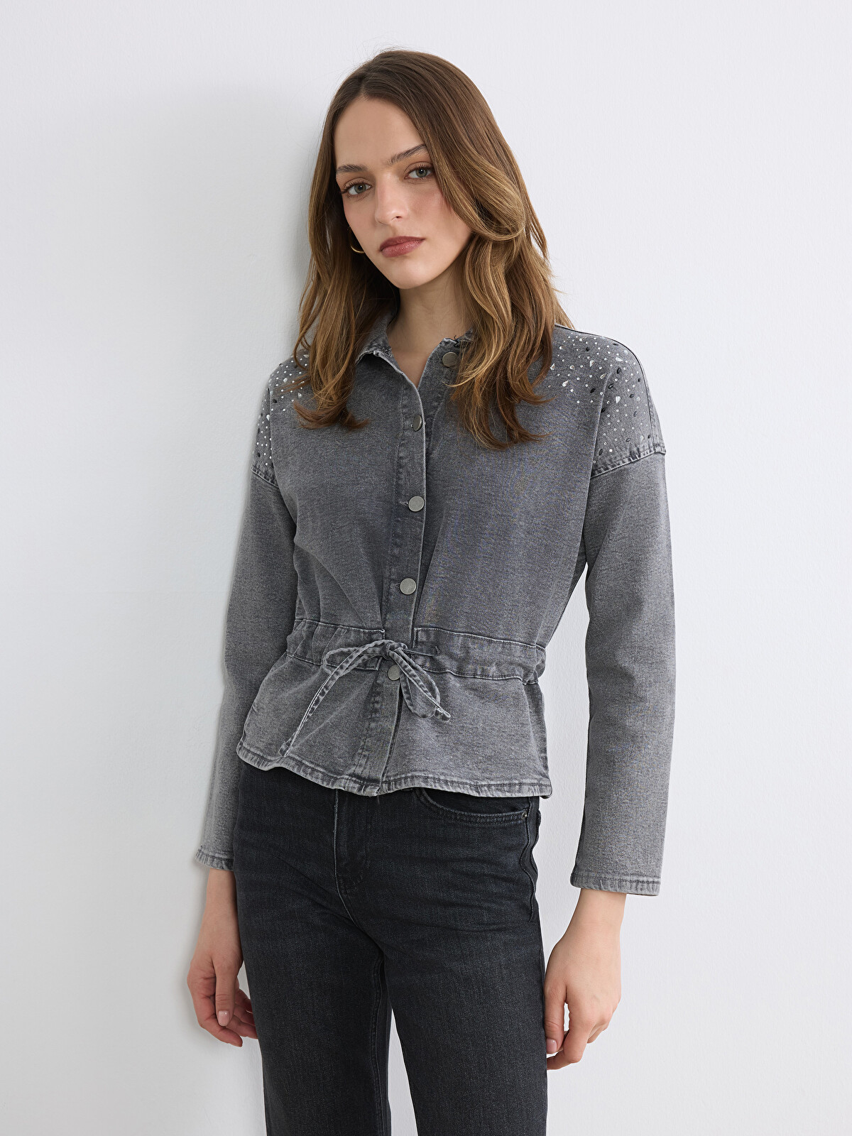 Natuvera Antrasit Denim Taşlı Standart & Regular Kadın Jean Ceket
