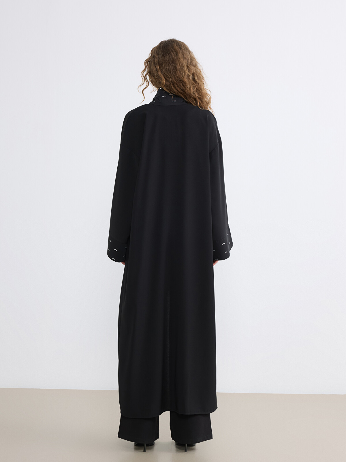 LCW Modest Siyah Şal Yaka Taşlı Oversize Kadın Kimono - S6C688Z8
