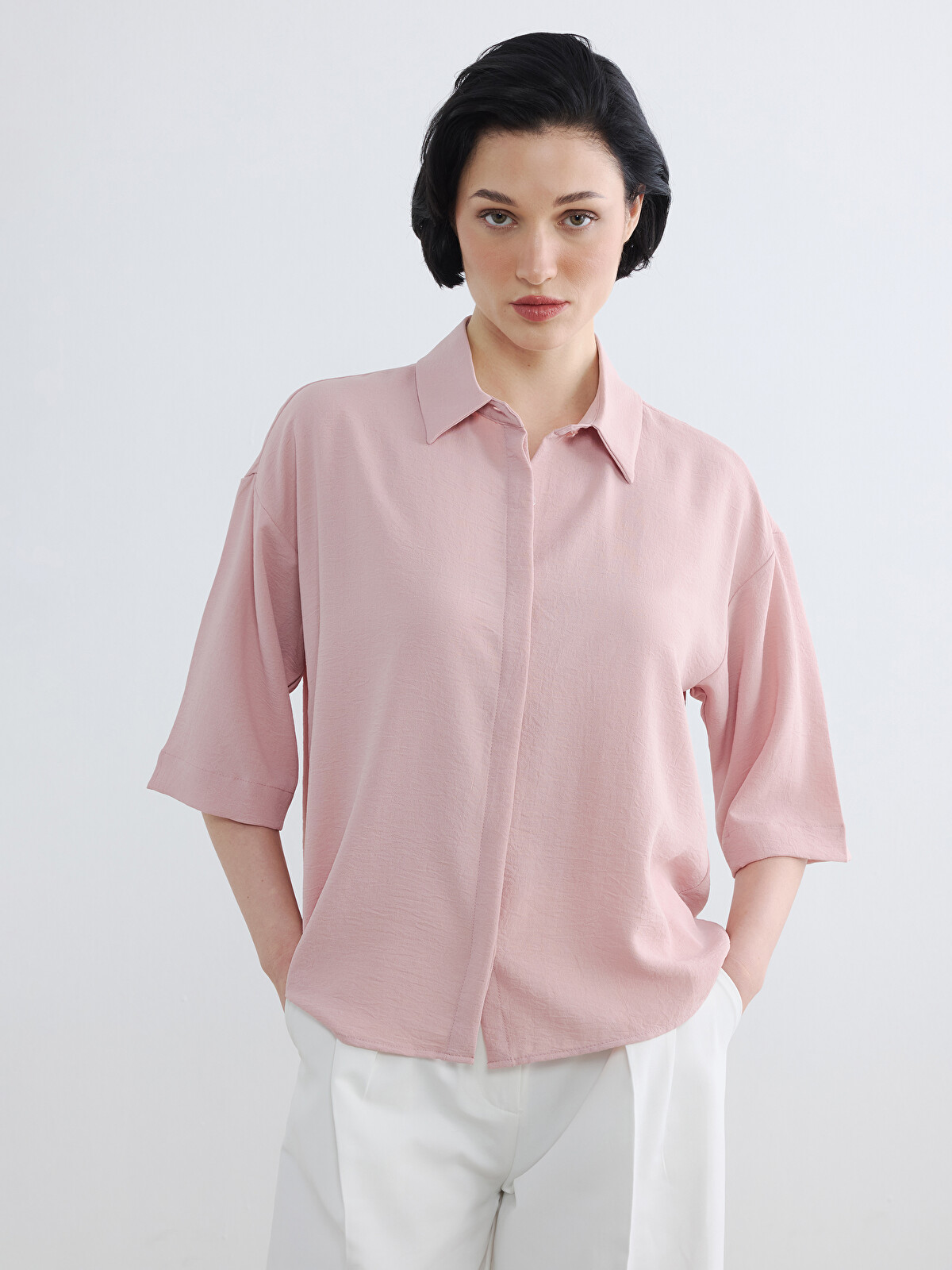 LCW Vision Oversize Dobby Women's Shirt - S6Q573Z8-EDG | LC Waikiki