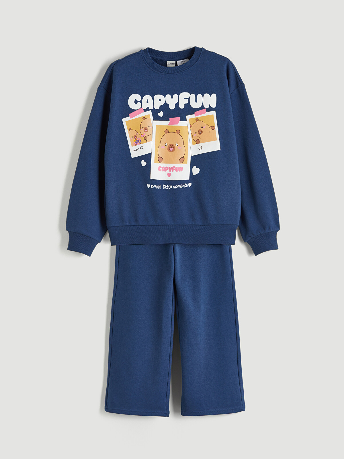 ♡　5/27 1/4 LCW Kids Lacivert Kız Çocuk Capyfun Baskılı Eşofman Takım