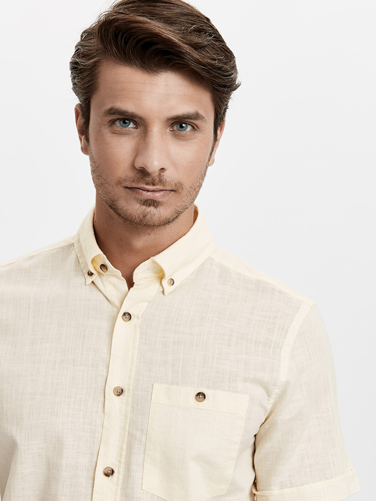 LCWAIKIKI Classic Man Yellow Shirt - 8S0683Z8-DZH - LC Waikiki