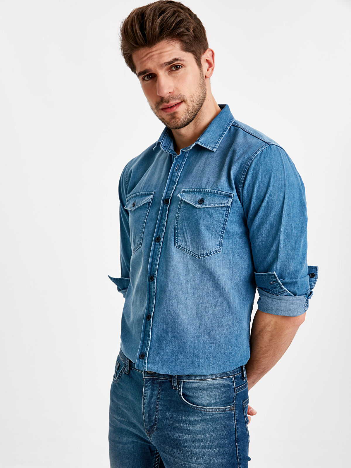 新作【美品】MARK&LONA 半袖シャツ　48(L) ss78483.jpg