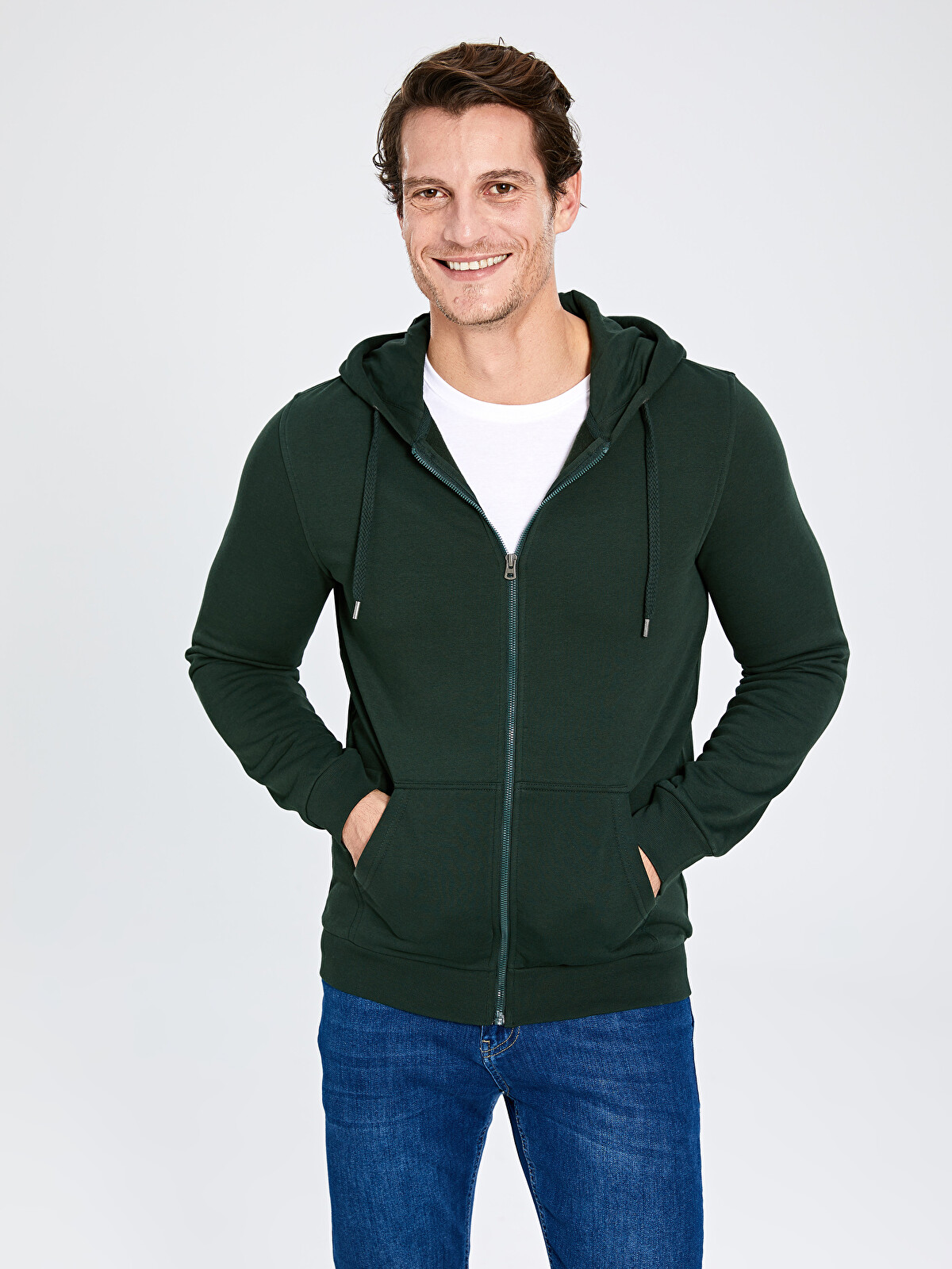LCWAIKIKI Basic Man Green Zip-up Sweatshirt - 9W3323Z8-QBQ | LC
