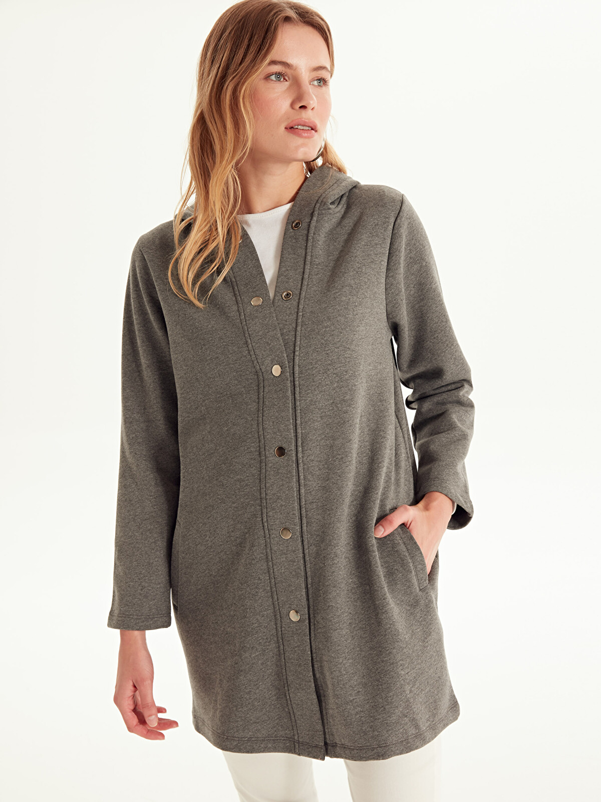 LCWAIKIKI Basic Women's Hooded Straight Long Sleeve Cardigan
