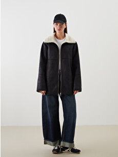 LCW Modest Fur Collar Women's Suede Coat - W51606Z8-CVL | LC Waikiki