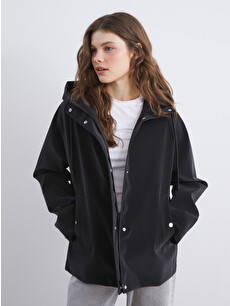 XSIDE Kapüşonlu Oversize Deri Görünümlü Kadın Yağmurluk - W54826Z8