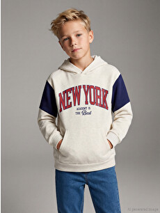 LCW Kids Hooded New York Printed Boys' Thick Sweatshirt - W5MQ10Z4