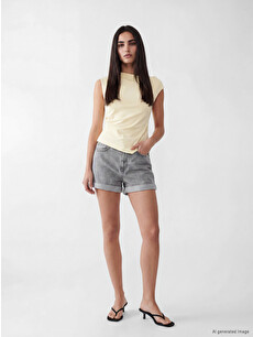 LCW Jeans Regular Fit Women's Jean Shorts - S6T417Z8-GRD | LC Waikiki