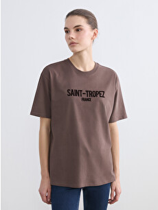 【SKARGORN/スカルゴーン】 ポケツキワイド Tシャツ ブラウン LCW Vision Saint-Tropez Print Oversized Women's T-Shirt - S6ES45Z8