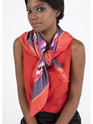 Kırmızı-Siyah-Beyaz