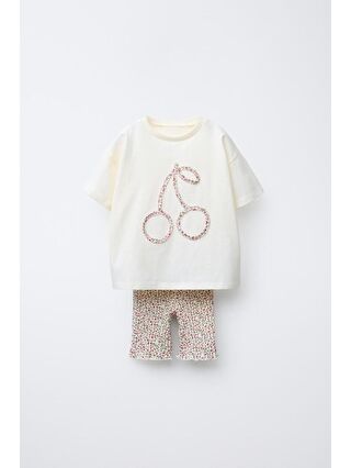 Lacivert-Siyah-Kırmızı