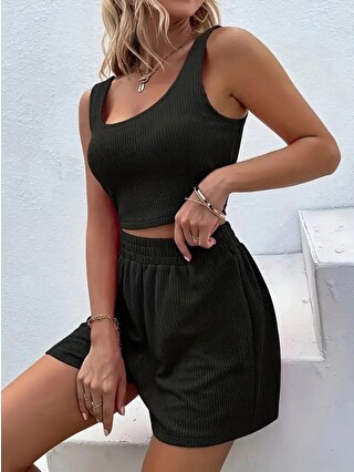 Siyah