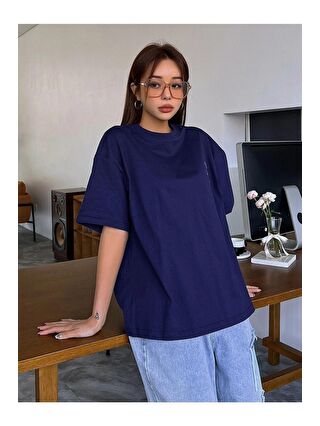 Trendseninle Kadın Lacivert Love Love Love Baskılı Oversize Tişört