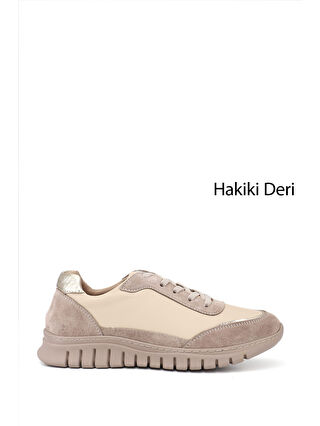 Yeni Bej