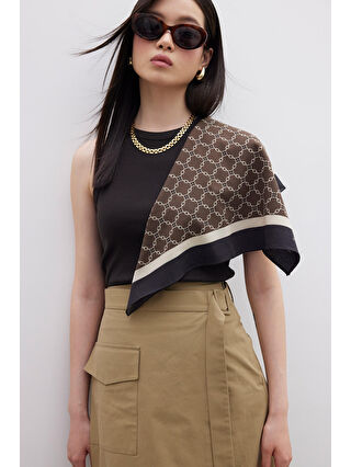 Bej-Açık Kahverengi