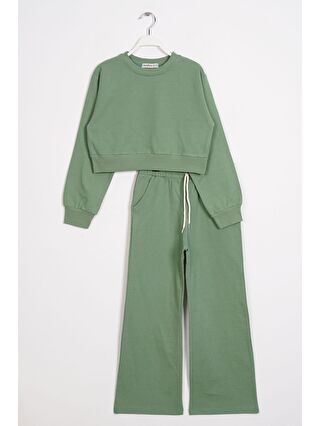 Açık Pastel Yeşili