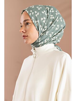 Açık Pastel Yeşili