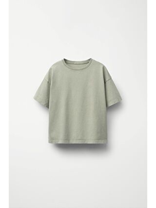 Mat Fıstık Yeşili