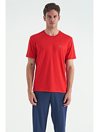 TOMMYLIFE Kırmızı O Yaka Standart Kalıp Logo Desenli Aktif Spor Erkek T-Shirt - 88255