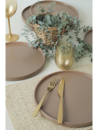 Açık Kahverengi