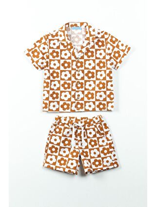 Lacivert-Siyah-Kırmızı