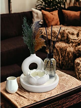 Beyaz-Açık Gri-Altın