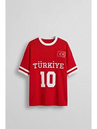 Kırmızı