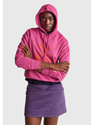 Koyu Pembe