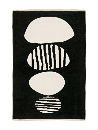 لون فانيلا مطبوع