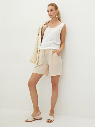 لون وردي باهت