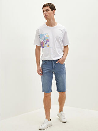 لون أخضر فاقع