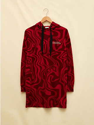 لون أحمر داكن مطبوع