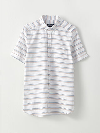 لون برتقالي باهت مخطط