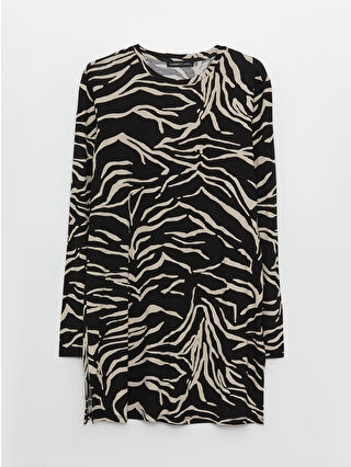 لون وردي داكن