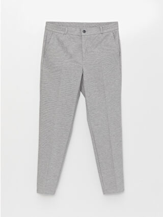 لون رمادي داكن