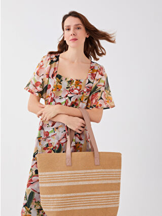 لون العشب الأخضر الداكن