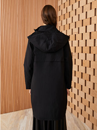 LCW Modest Kadın Kapüşonlu Düz Yağmurluk -S3CL34Z8-RQL | LCW