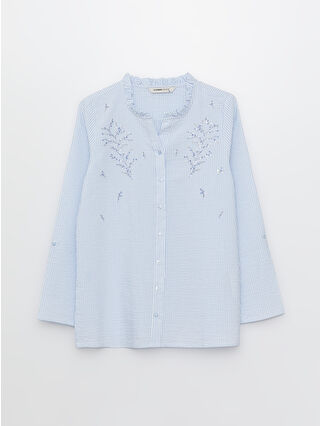 لون أزرق نيلي فاتح مخطط