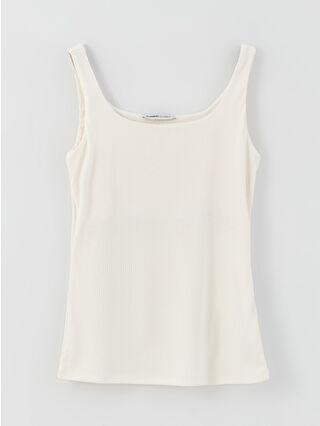 لون وردي باهت