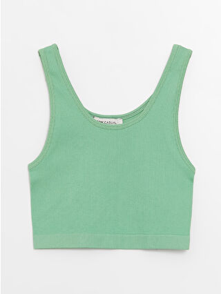 لون أخضر فاقع