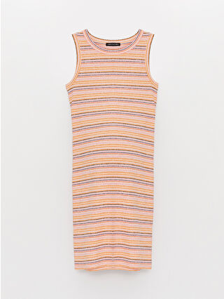 لون برتقالي باهت مخطط