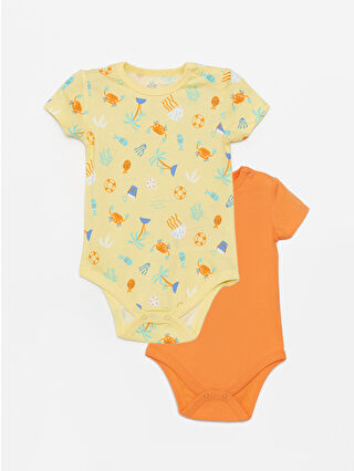 لون أصفر باهت مطبوع