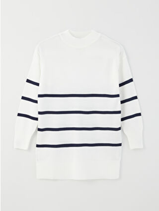 لون مرجاني باهت مخطط