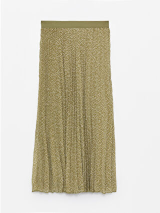 لون أخضر زيتوني فاتح