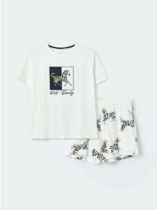 لون كريمي مطبوع