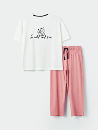 لون بني فاتح