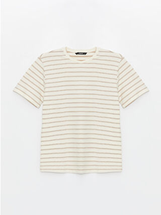 لون بني داكن مخطط