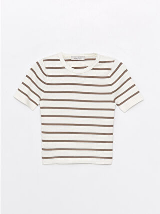 لون بني داكن مخطط